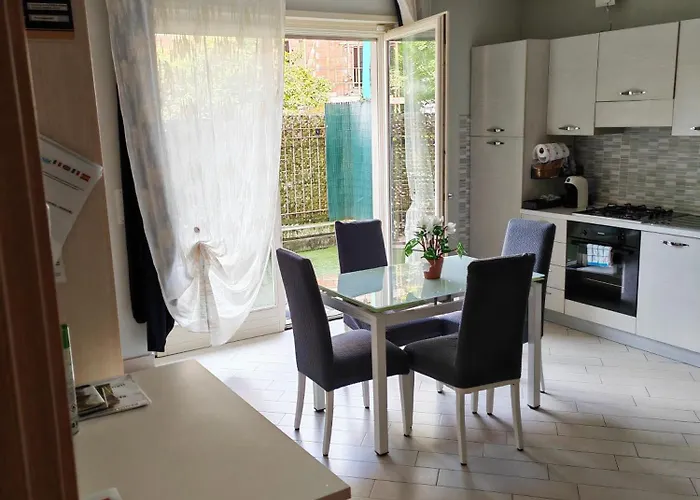 Appartement Domus Parca Apartment, Host: Shamira